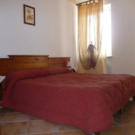 Agriturismo Cascina Vrona Villa Monteu Roero Bagian luar foto